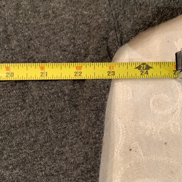 Mickey Mouse cropped sweatshirt - Picture 9 of 10